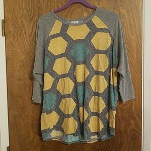 Lularoe half sleeve honeycomb shirt 3XL